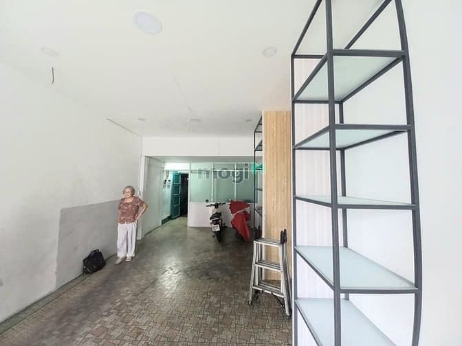 Cần cho thuê mặt bằng mặt tiền sầm uất đường Lê Quang Định, B.Thạnh