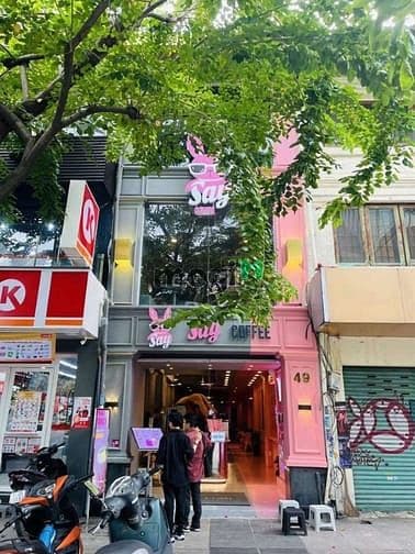 Siêu vị trí MT 49 Nguyễn Huệ, Q1. Dt: 4x27m, Kc: trệt 2 lầu. Gía: 180t