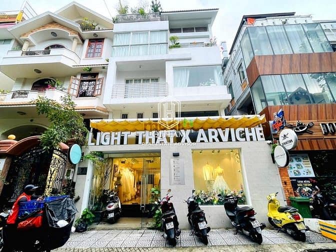 Spa, nha khoa MT Hoa Mai, PN. Dt: 8x16m, Kc: trệt 3 lầu. Gía: 75tr