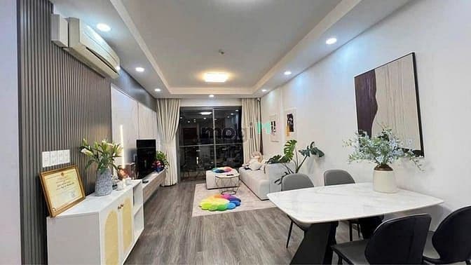 Carillon 1-Hoàng Hoa Thám, 2PN đầy đủ nội thất, giá 14,5 tr/th( trống