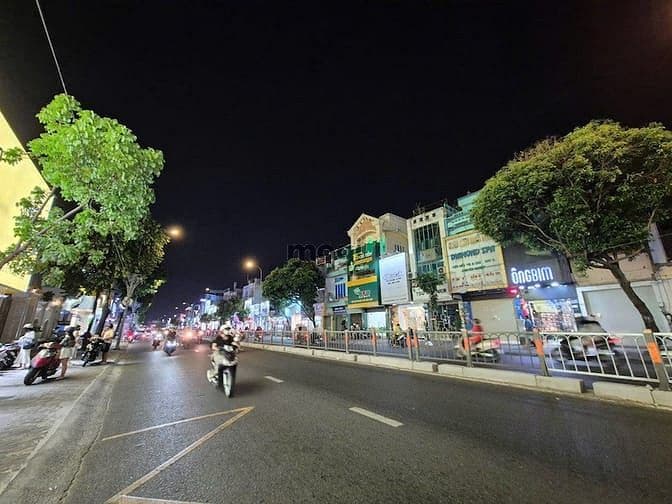 Bán nhà Quang Trung, Gò Vấp, 1.250m² full thổ cư, HĐT 400 Tr/Th