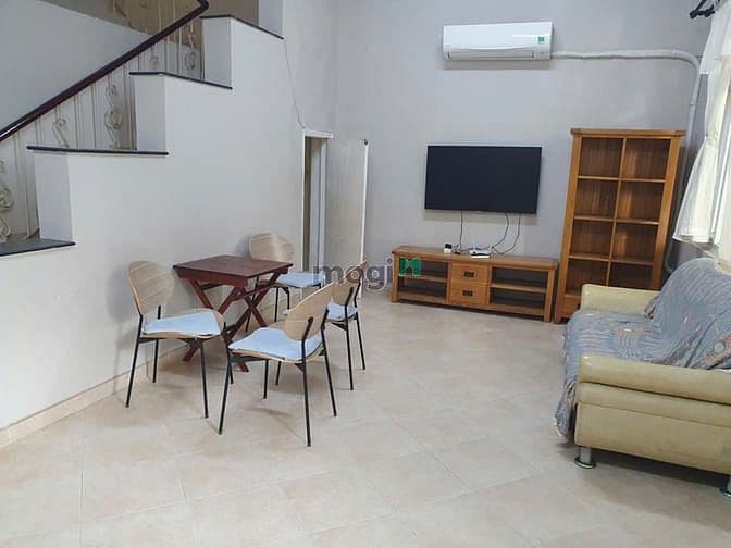 Xuất cảnh! Chủ Cho thuê biệt thự hưng thái - PHÚ MỸ HƯNG - QUẬN 7 .