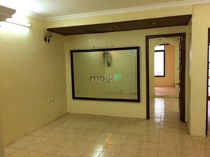 Cho thuê Căn hộ tập thể Nhà C1, phố Hoàng Ngọc Phách