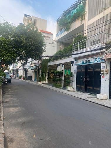 Nhà 60 m hẻm ô tô 2 tầng 4,9 tỷ không có căn thứ 2