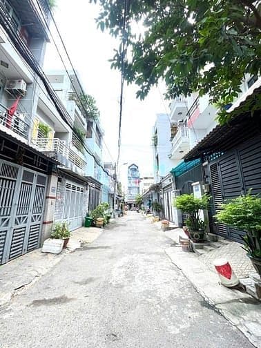 Nhà cạnh Big C Trường Chinh, 60 m 3 pn hẻm oto 5,1 tỷ