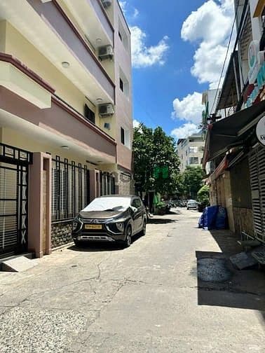 Bán Nhà Quận 10 - Hẻm Xe Hơi - 7PN - 39M - Nhỉnh 8 Tỷ