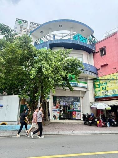 39 Tỷ! Bán Mặt Tiền Huỳnh Văn Bánh, Phú Nhuận - 6,8x15m - HDT 70tr