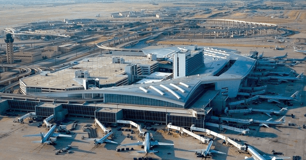 Sân bay Dallas Fort Worth huy động hơn 104.000 tỷ đồng xây nhà ga F