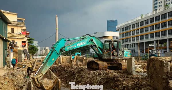 Đường nối Phạm Hùng - Lê Đức Thọ (Hà Nội) thi công trở lại sau 9 năm