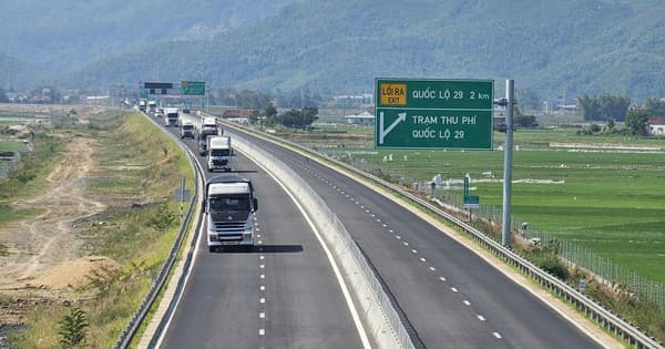 Bộ Xây dựng đề xuất vốn mở rộng cao tốc Bắc - Nam và các tuyến khác lên 4-8 làn