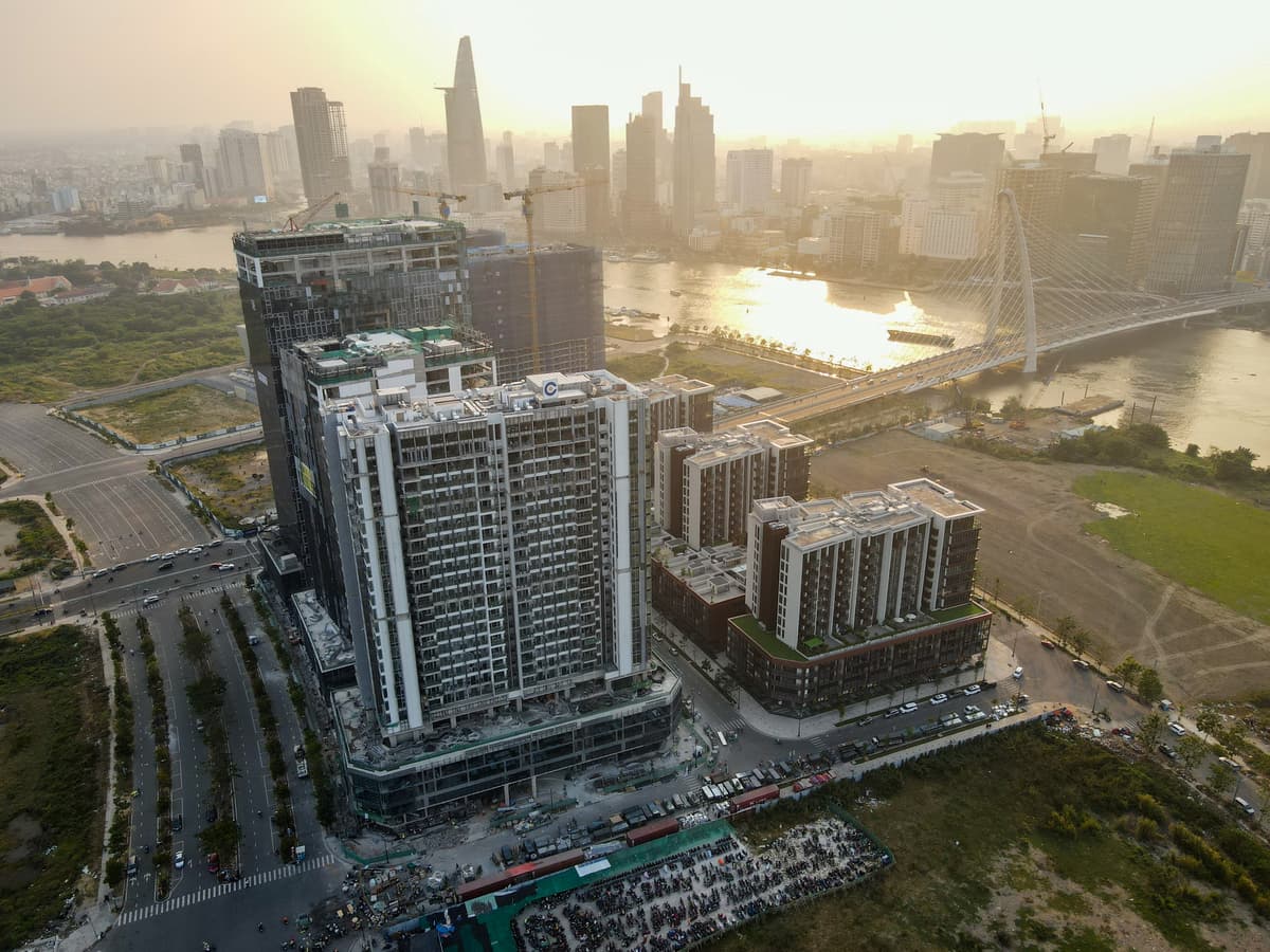 Chủ đầu tư The Metropole Thủ Thiêm bị phạt vì chậm báo cáo giao dịch với người nước ngoài