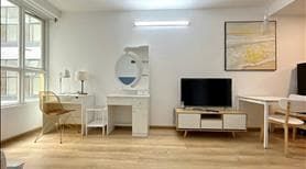 Quận 10 Studio y hình 12 triệu - Charmington 181 Cao Thắng, vào liền được, nhà đẹp khoá cửa vân tay - Ảnh 2