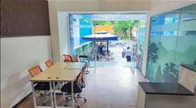 Cho thuê sàn VP 90m2 view kính sáng, nhiều cửa sổ thông tháng góc 2 MT khu sân bay Tân Sơn Nhất - Ảnh 2