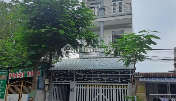 Cho thuê nhà mặt tiền kinh doanh buôn bán trước cổng trường PHTH