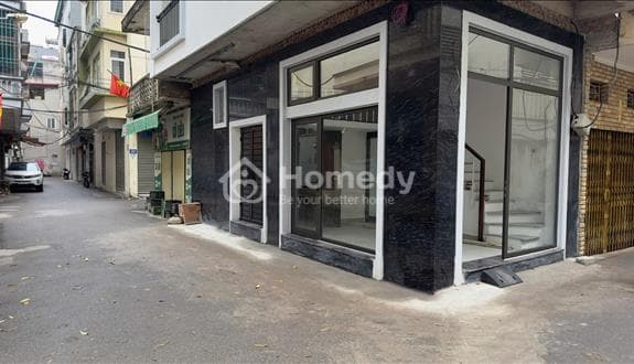 Cửa hàng lô góc tại Hà Đông , riêng biệt có thể ở lại giá chỉ 6,8tr