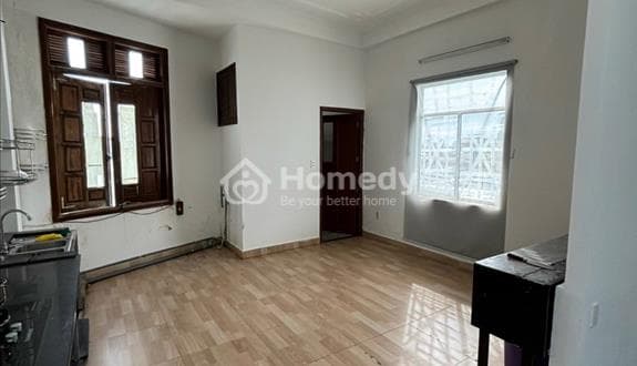 Cho thuê nhà 5 tầng mt gần cầu rồng