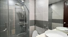 Cho Thuê căn hộ 3 Phòng ngủ Chung Cư Monarchy, Full nội thất đẹp sang trọng - Ảnh 2