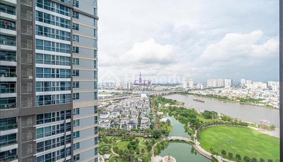 Cho thuê căn hộ 2 phòng ngủ Vinhomes Central Park – View sông & Công viên – Full nội thất