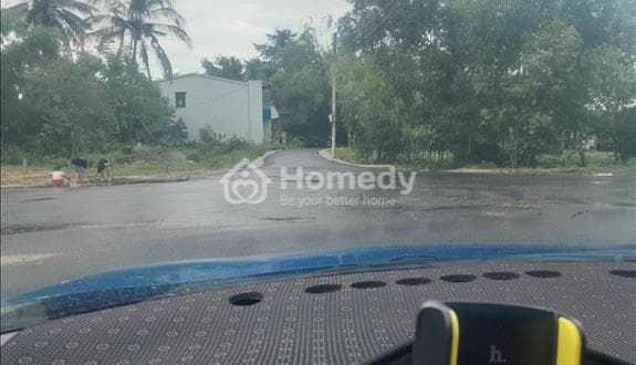 Chính chủ đại hạ giá cần bán gấp lô đắt mặt tiền, nở hậu, đường nhựa, ngộp bank nên , giá rẻ