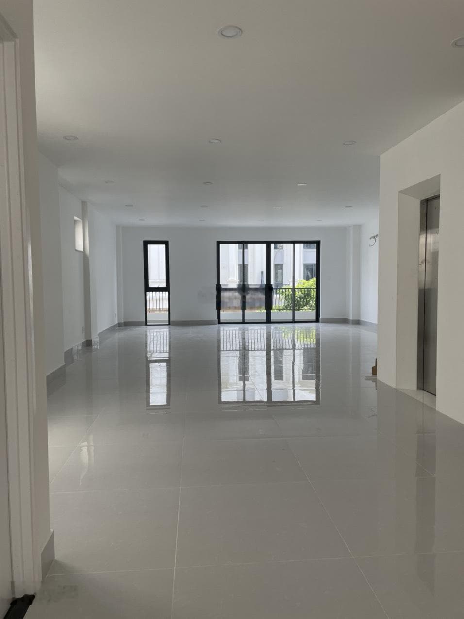 Cho thuê nhà riêng Khu đô thị Vạn Phúc (Vạn Phúc City), Đ. Quốc Lộ 13, P. Hiệp Bình Phước, Tp. Thủ Đức, Tp. Hồ Chí Minh - Ảnh 2