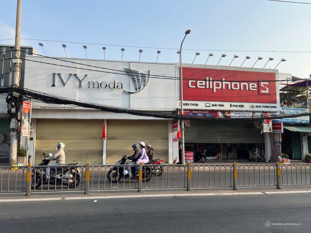 Cho thuê nguyên căn Nguyễn Thị Thập mặt bằng ngang 10m dài 22m - Ảnh 2